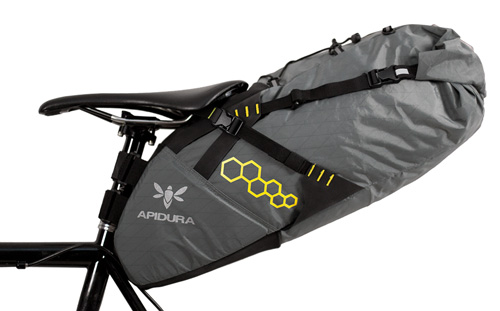 アピデュラ(APIDURA) サドルバッグ レギュラー|APIDURA|Alternative アウトレット価格で提供 apidura サドルバッグ レギュラーサイズ バッグ